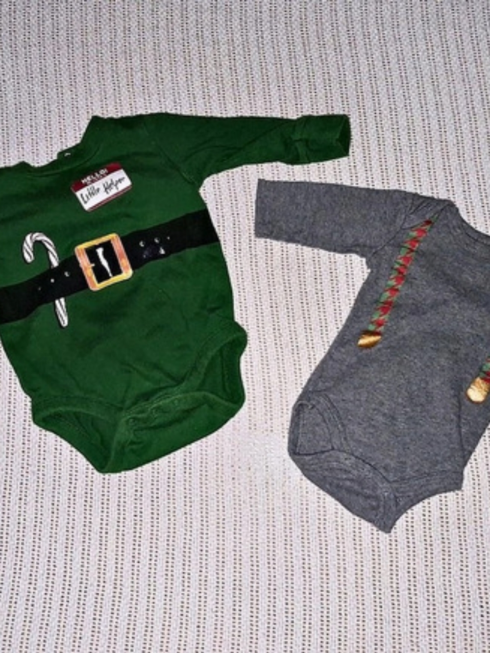 babyGap Little Helper Elf Graphic Bodysuit Set Green & Gray 3-6m